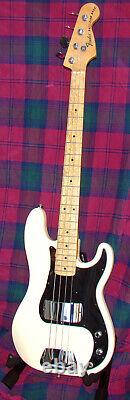 1997 Fender Precision Bass American Made In USA withWarmoth Neck & Fender Case