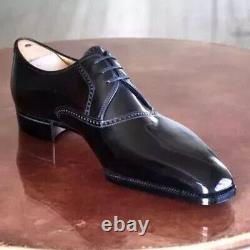 Chaussure homme en cuir noir Derby à lacets, brogue et bout droit intégral, entièrement faite à la main